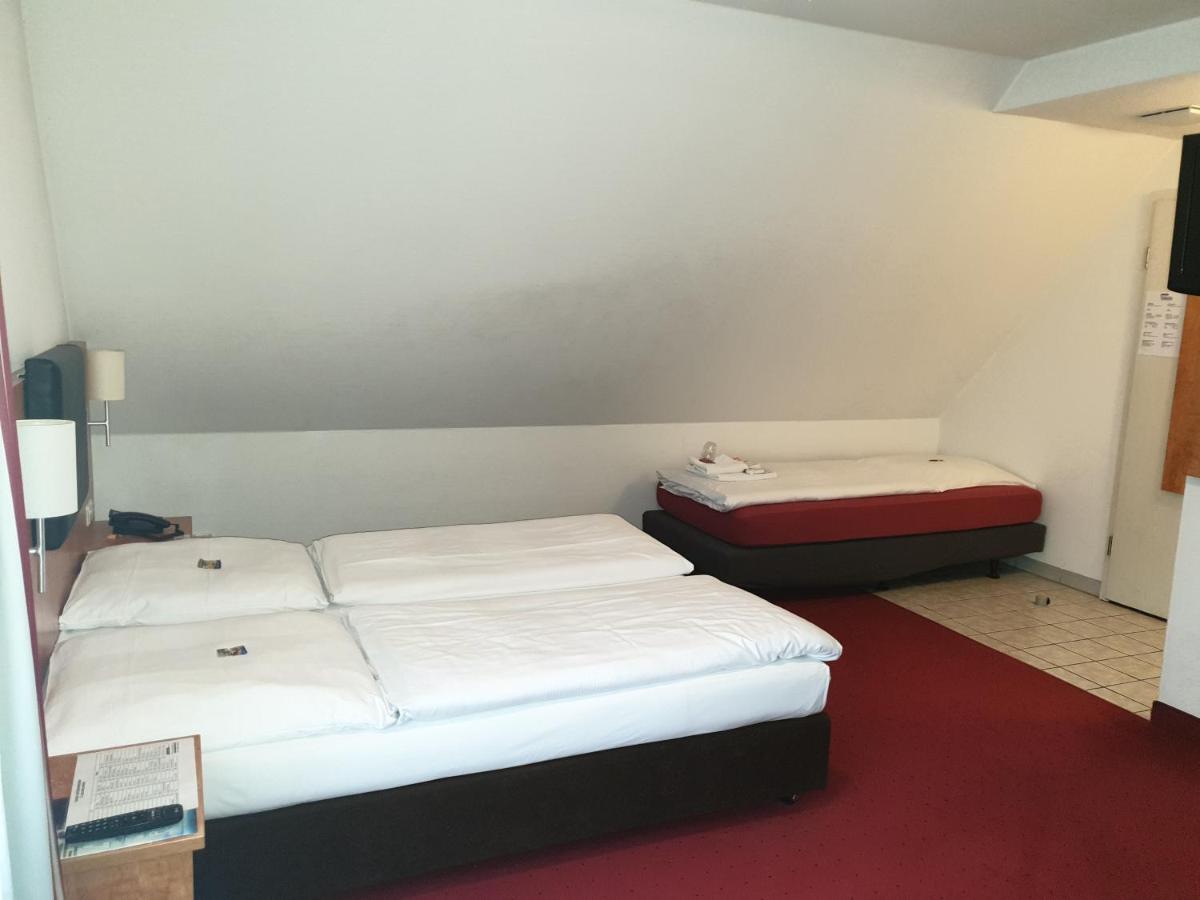 Neuwirtshaus Отель